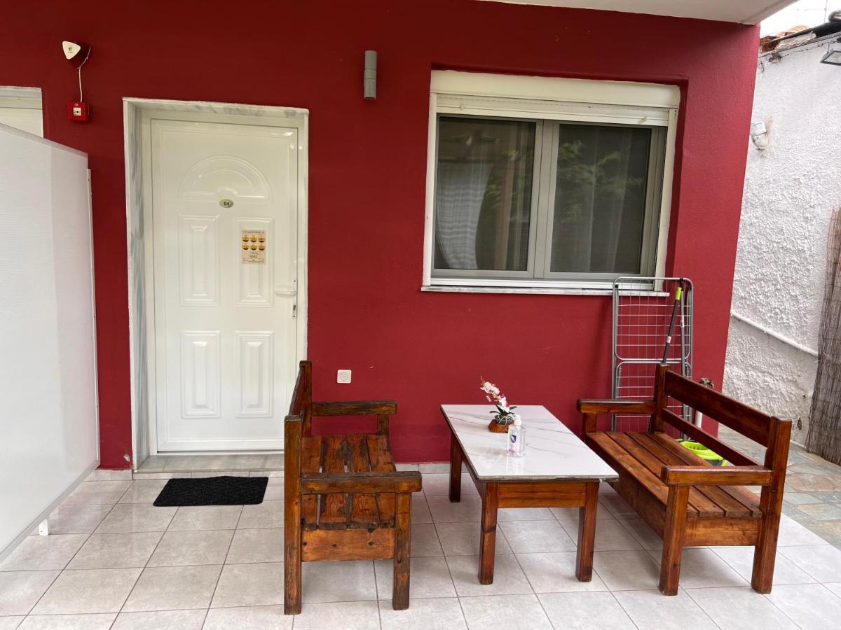 Niriides Rooms Nea Kallikrateia Exterior foto